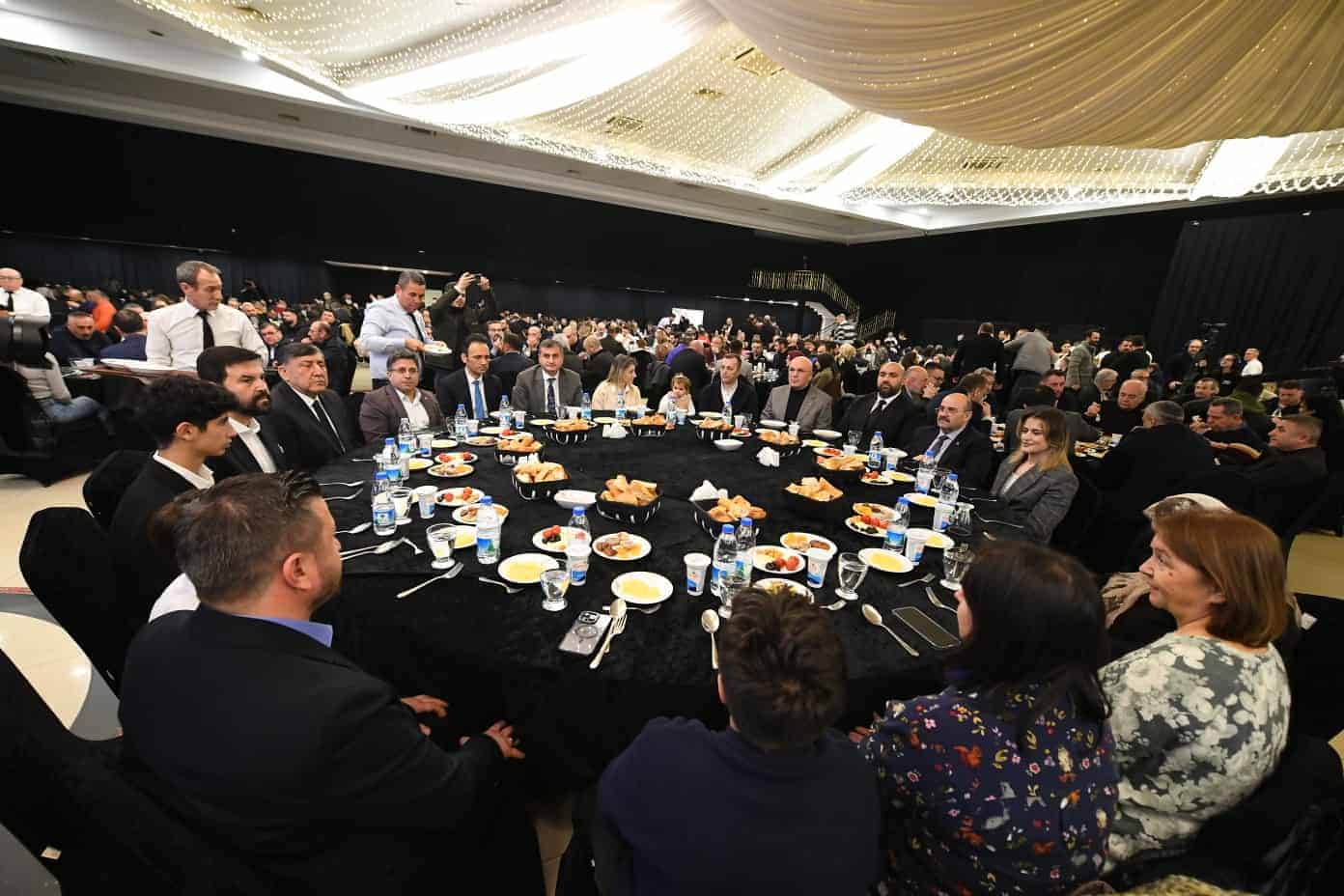 Balıkesir Üniversitesi Rektörü Oğurlu’dan Demirezen Vakfı’na Teşekkür ve İyi Dilek Mesajı