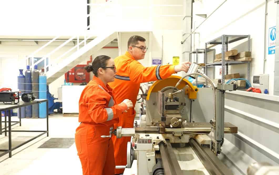 Bandırma Onyedi Eylül Üniversitesi Denizcilik Fakültesi, Vatandaşlara Uluslararası Sertifikalı Eğitimler Sunacak