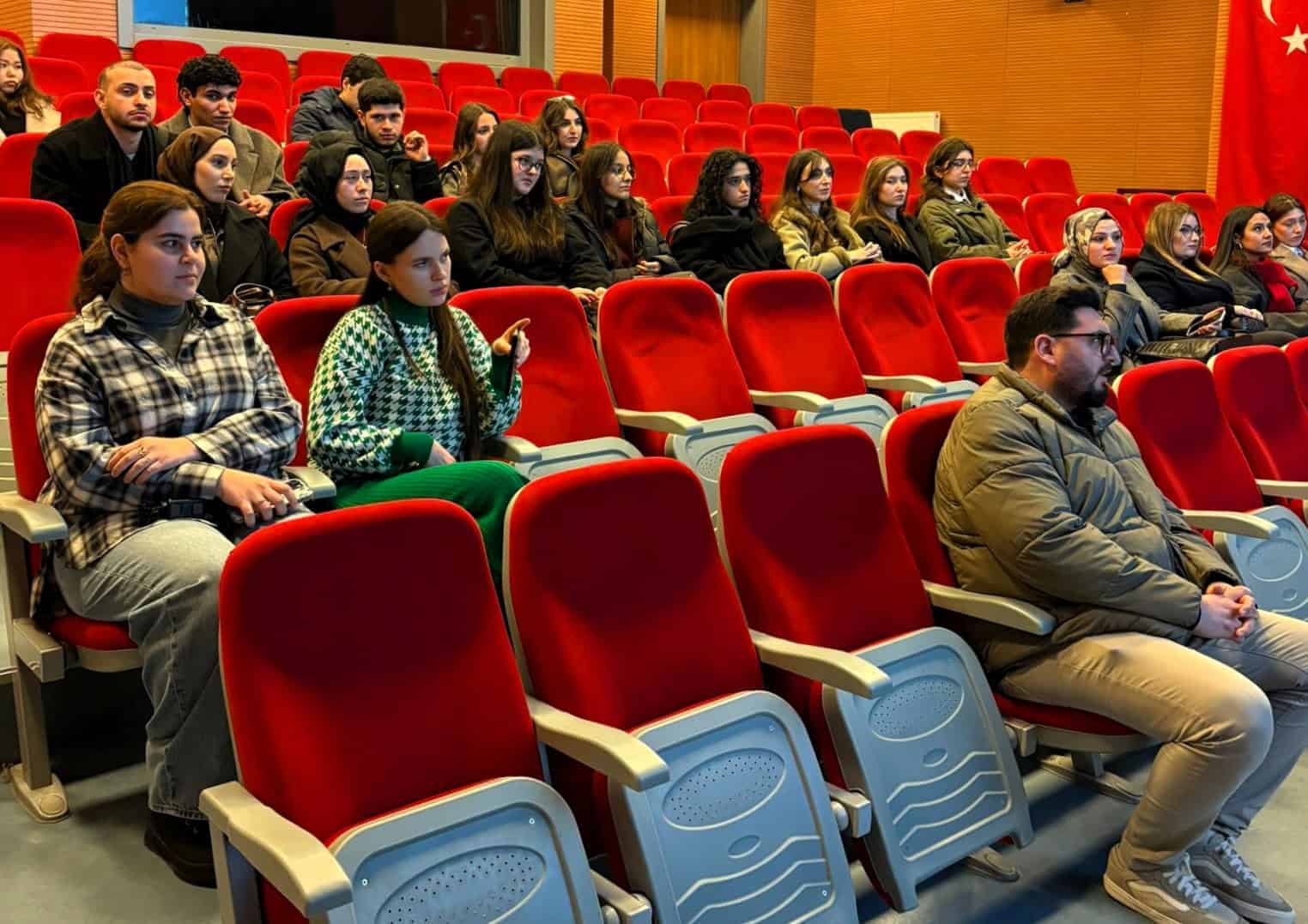 SUBÜ Girişimcilik Topluluğu Öğrencileri İstanbul’da Afet Bilinci Eğitimiyle Kriz Anında Hazırlıklarını Güçlendirdi