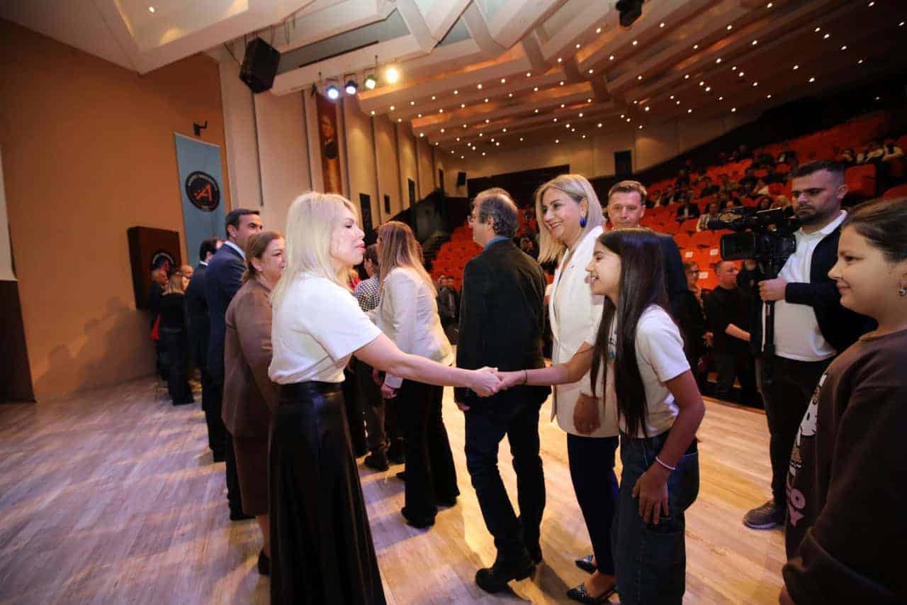 Akdeniz Üniversitesi’nde Bayramlaşma ve Kanser Tedavisi Alanında Yenilikçi Adımlar