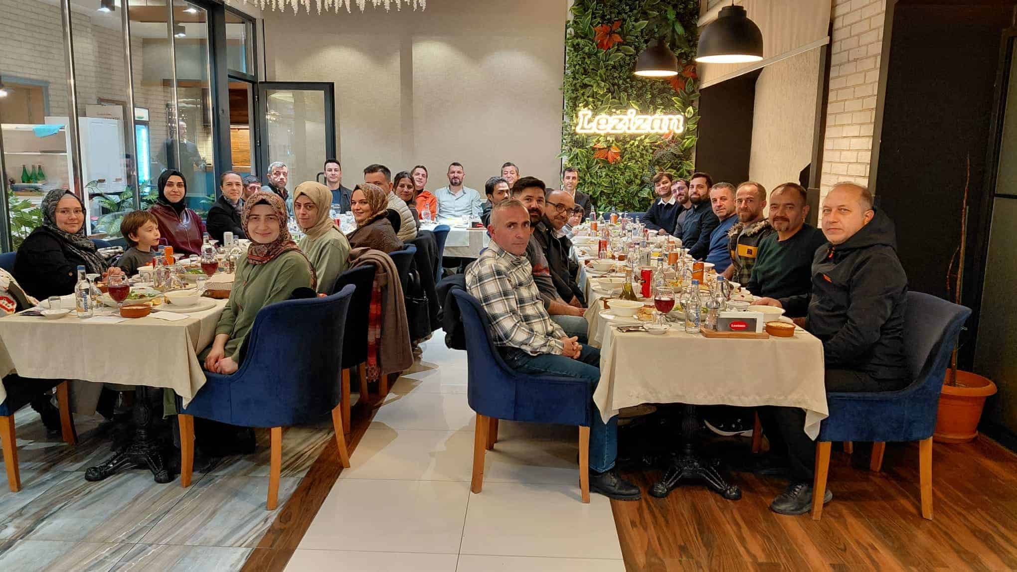 Fakülte İdari Personeli Ramazan’da Düzenlenen İftar Yemeğinde Buluştu