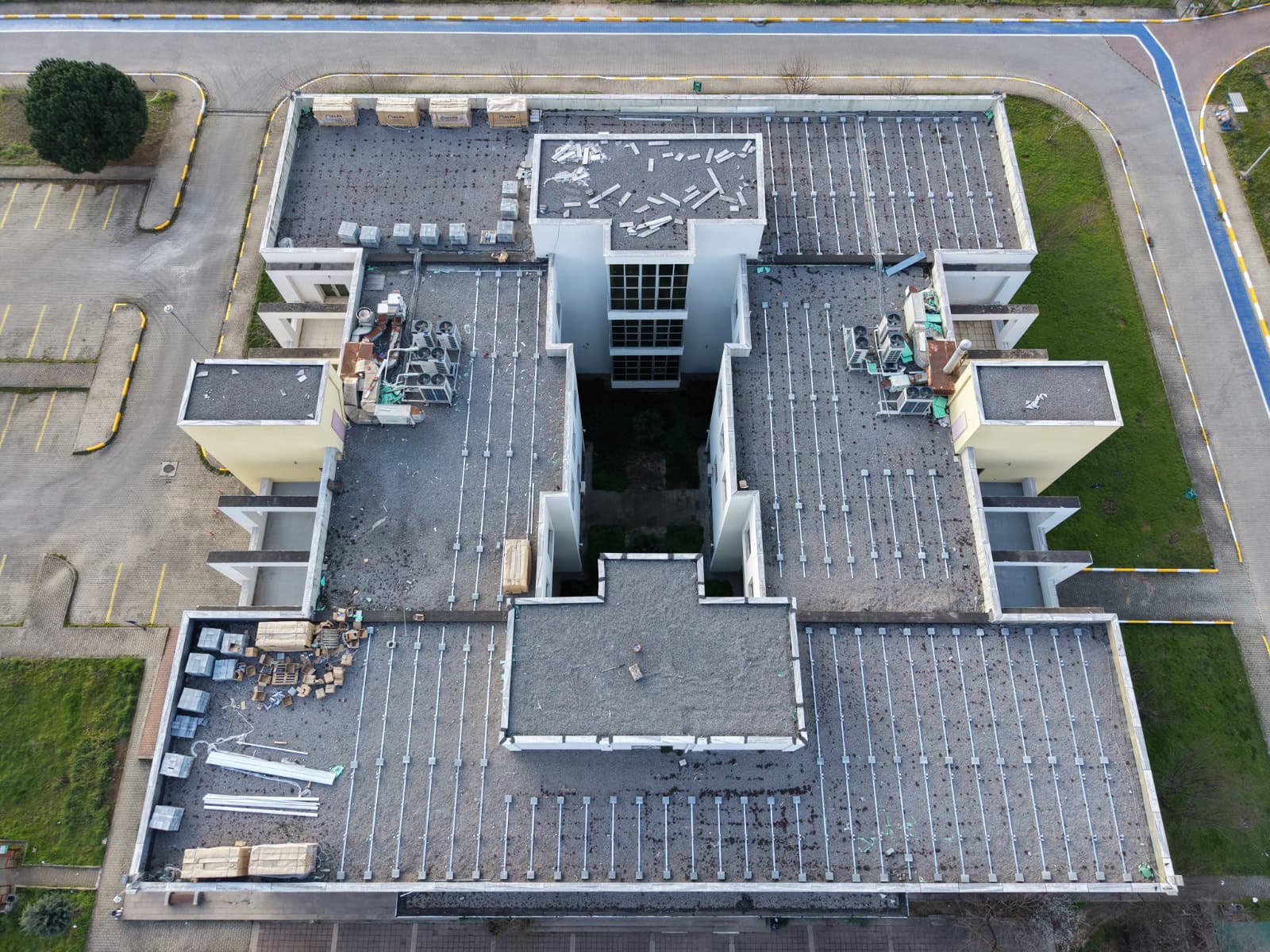 GTÜ’de Güneş Enerji Santrali Kurulumu ile Sürdürülebilir Kampüs Hedefine Yeni Adım