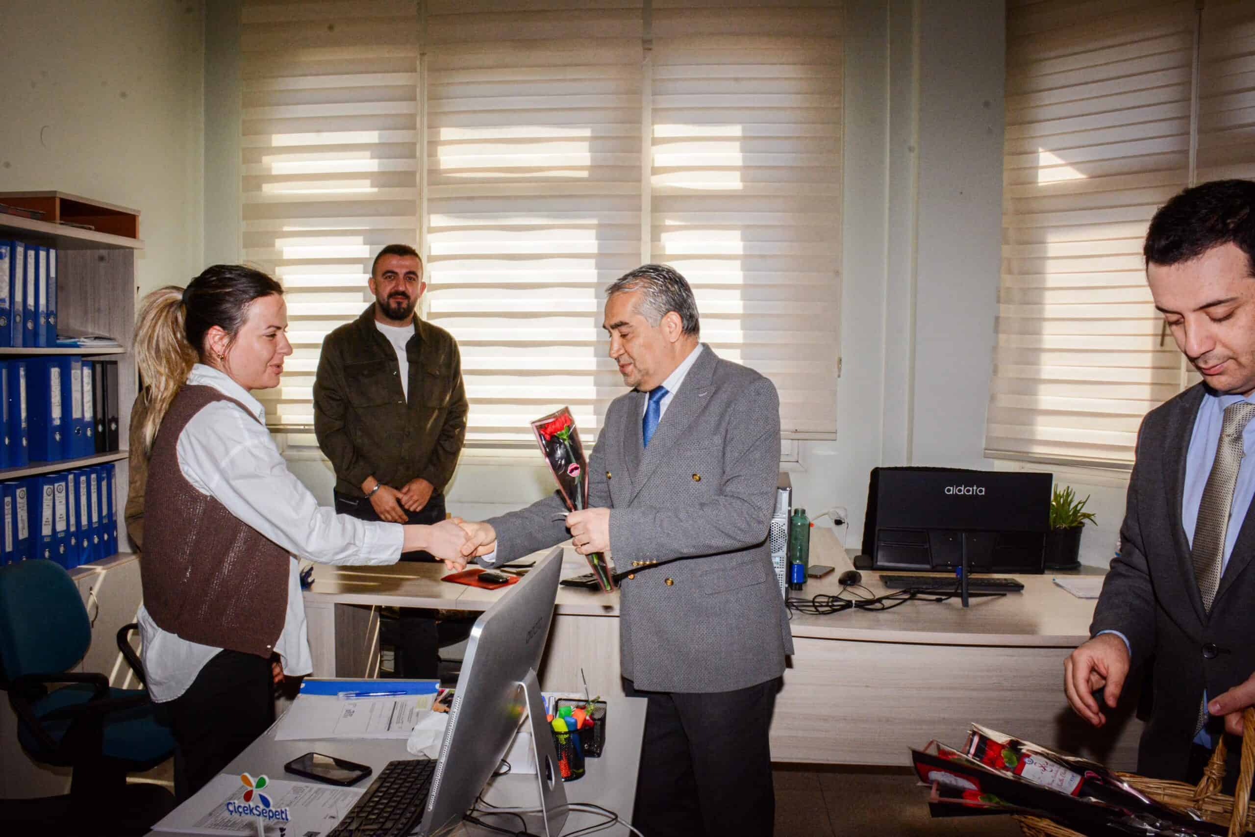 Rektör Prof. Dr. Bülent Kent, 8 Mart’ta Kadın Çalışanların Dünya Kadınlar Günü’nü Kutladı