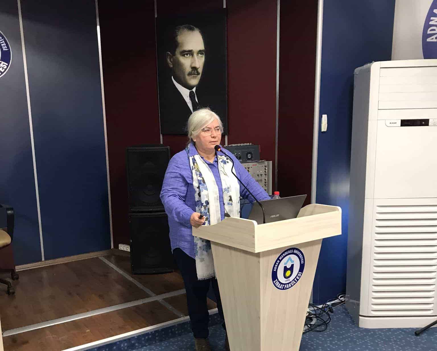 Ziraat Fakültesi’nde Toplumsal Cinsiyet Eşitliği ve Akran Zorbalığı Söyleşisi Gerçekleştirildi