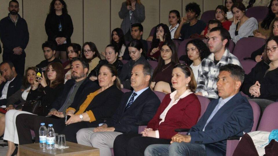 Büyükelçi Deha Erpek Akdeniz Üniversitesi’nde Dışişleri Kariyerini Anlattı