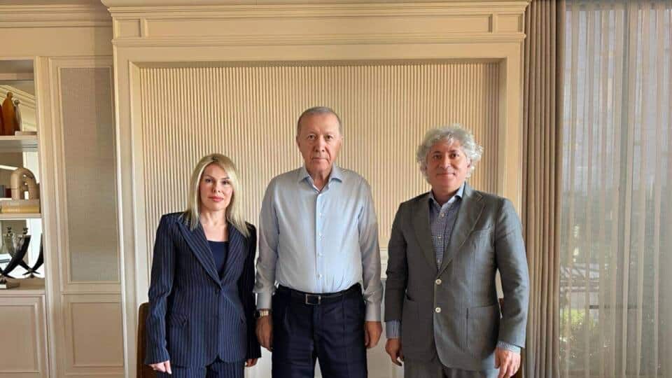 Akdeniz Üniversitesi’nde CAR-T Tedavi Merkezi Hakkında Cumhurbaşkanı Erdoğan’a Bilgilendirme Yapıldı