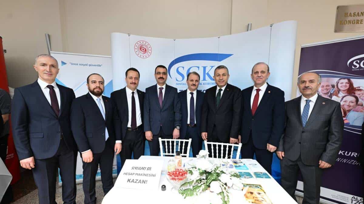 DOKKAF’26 Doğu Karadeniz Kariyer Fuarı Üniversitemizde Gençlerle Buluştu