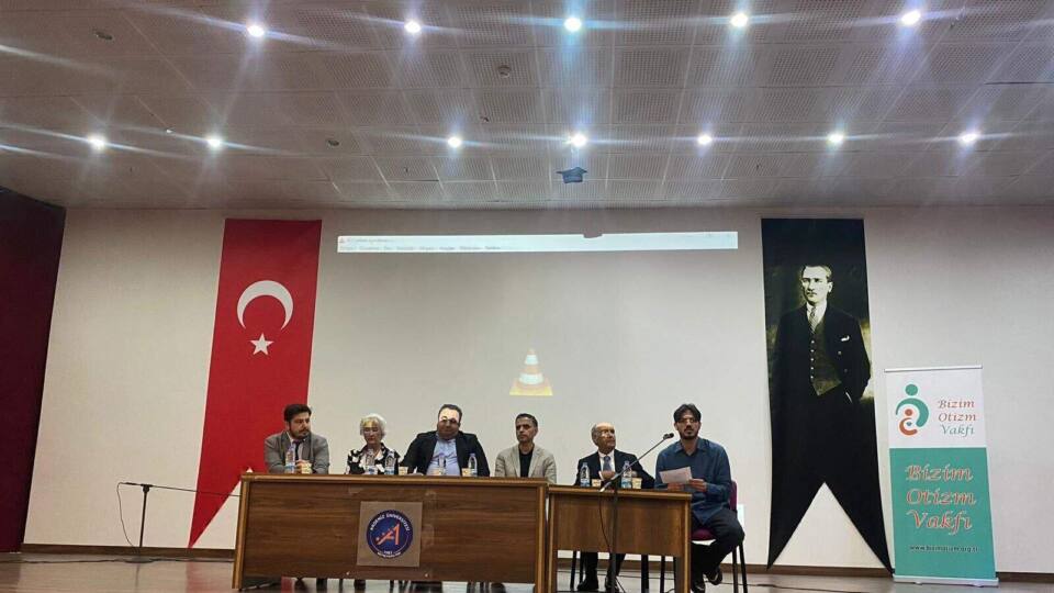 Akdeniz Üniversitesi’nde Otizm Paneli: Tanı, Haklar ve Eğitim Süreçleri Gündemdeydi