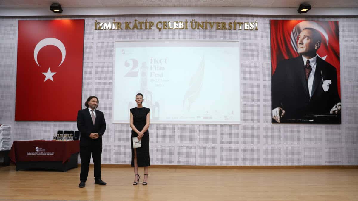İzmir Kâtip Çelebi Üniversitesi 2. Film Festivali’nde Kültürel Miras Temasıyla Ödüller Sahiplerini Buldu