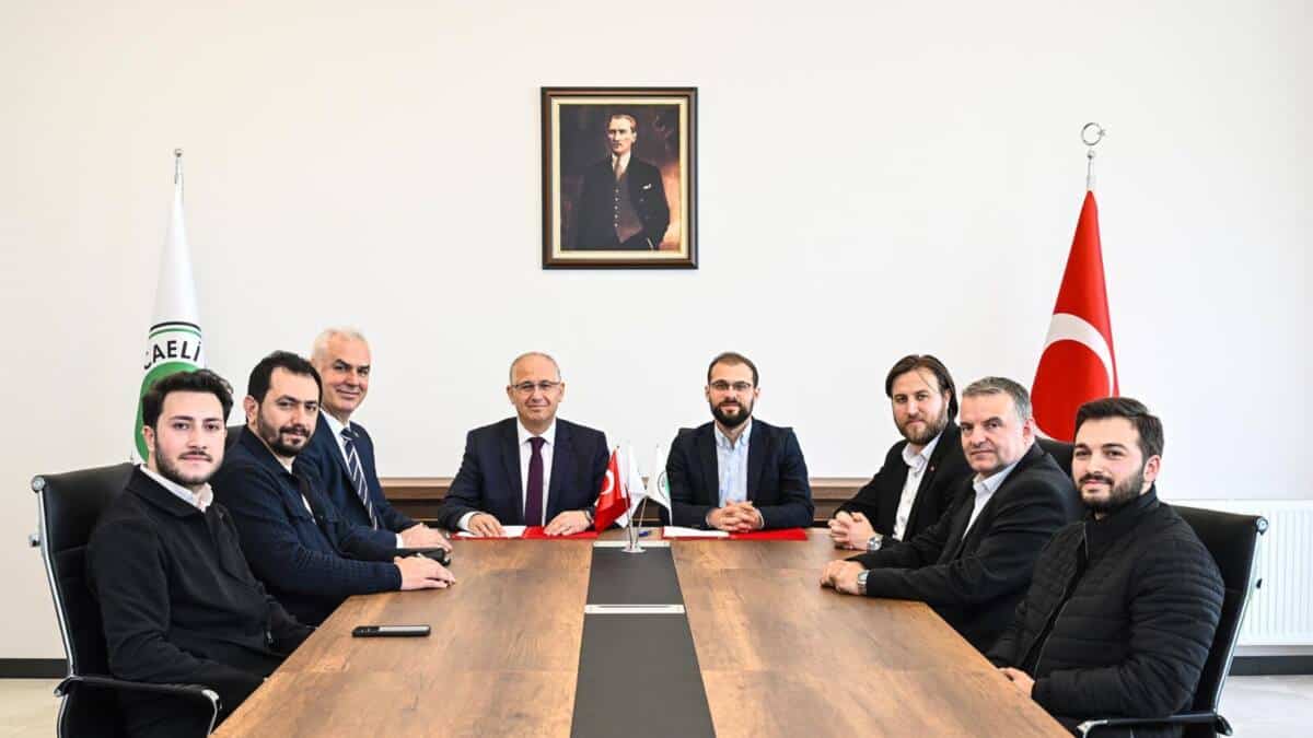 Kocaeli Üniversitesi ve TÜGVA Arasında Öğrencilere Yönelik Eğitim Odaklı İş Birliği Başladı