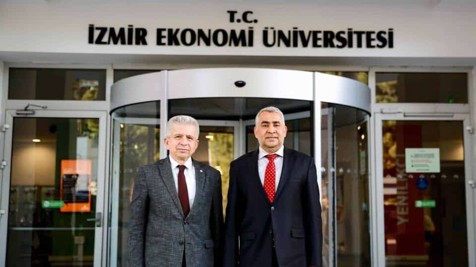 Rektörümüzden İzmir Ekonomi Üniversitesi’ne EGEKAF’26 Kapsamında Ziyaret