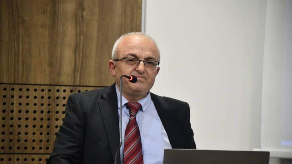 Sakarya Üniversitesi SBF’de Onur Belgeleri Sahipleri İçin Belge Töreni Düzenlendi