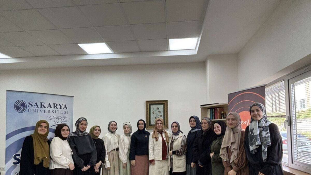 Sakarya Üniversitesi’nde Kadın Akademisyenlerin Akademik ve Kişisel Denge Arayışı Tartışıldı