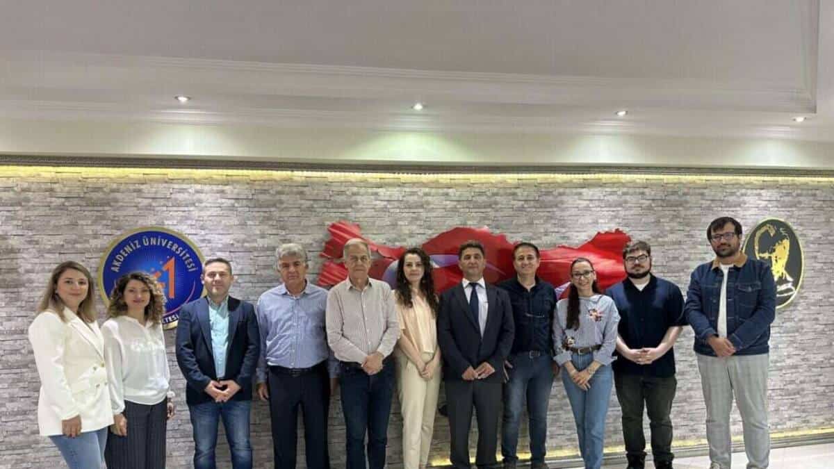30. Ulusal Antalya Matematik Olimpiyatı’nda 1.500 Finalist 13 Şehirde Yarıştı