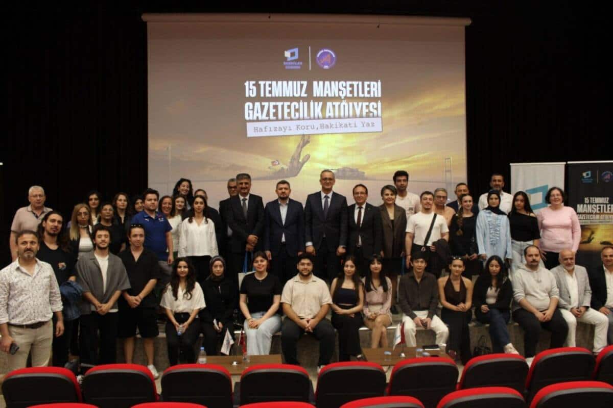Akdeniz Üniversitesi’nde Genç Gazeteciler İçin 15 Temmuz Manşetleri Atölyesi Düzenlendi